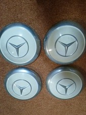 4  Mercedes Chrom-Cremeweiß