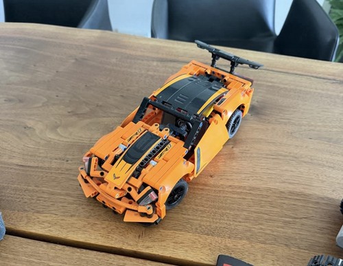 Lego chevrolet corvette - zr1,