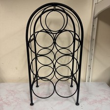 schwarzes freistehendes