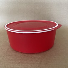Tupperware Quadro Container 6