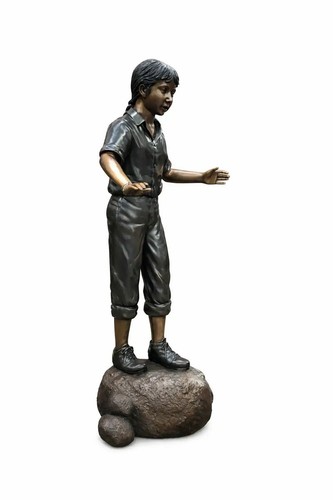 Bronzeskulptur mädchen auf - mädchen,