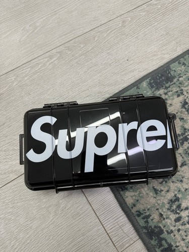 Supreme pelican 1060 case - 1060,