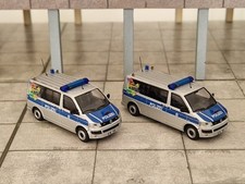 2x VW T5 GP Funkstreifenwagen  der Bremer Polizei  1:87