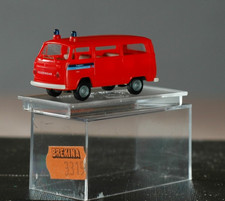 Brekina VW T 2 FEUERWEHR FLUGHAFEN FRANKFURT MAIN AG GW 4