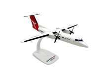 PPC Bombardier Dash8-300 Qantas VH-TQZ 1:100 Modellflugzeug