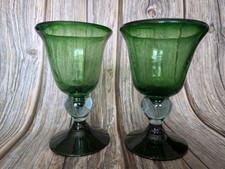  2 GRÜNE Weingläser  Glas MUNDGEBLASEN  wunderschön , top Zustand 