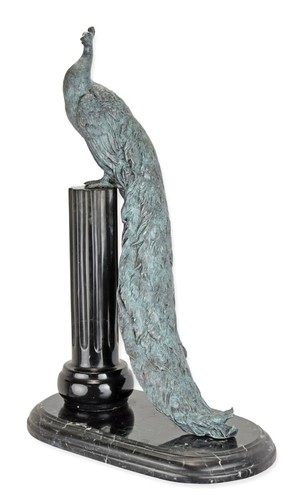 Eine bronzeskulptur eines - eine,