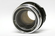 Carl Zeiss Ultron 1,8 / 50 mm  Objektiv M42