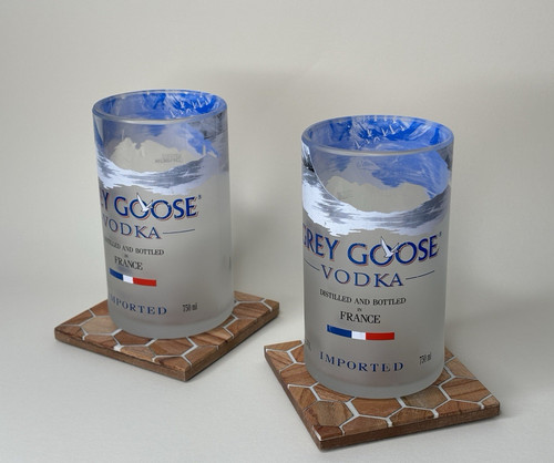 Grey goose upcycled - grey,