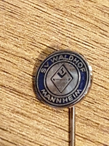 Fussball anstecknadel länge - fussball,