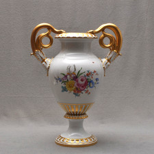 Riesige Schlangenhenkelvase Hutschenreuther Dresden, 46 cm Blumen Bouquet & Gold