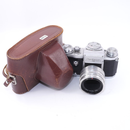 Pentacon carl zeiss jena - carl,