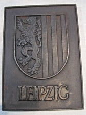 Leipzig Wappen Gussplatte Eisenguss Guß Relief Logo sechseck IHI - Sammlerstück