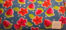 1075-Stoffrest Polarfleece Stoff Pulli Erdbeere Blume Mittelblau kinder 1,55 m