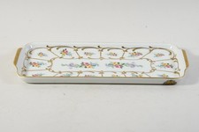 C25U37- Limoges Vieux Versailles Porzellan Tablett goldstaffiert