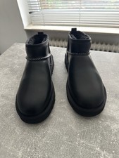 UGG Classic Ultra Mini Boot Black Stiefeletten Herren Gefüttert Leder Gr. 43 Neu
