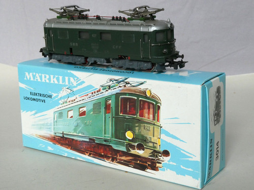 Märklin lok - (ret,