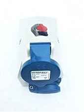 Mennekes TYP 1647 Doppelbox TwinCONTACT 16A 4p 230V IP44 4015394212164