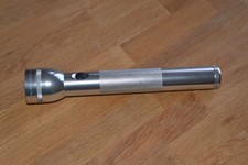 Taschenlampe Maglite 3 D Batterien cell in silber wie neu