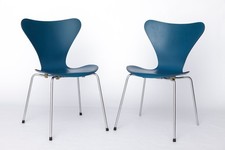 2 Arne Jacobsen Series 7 Chairs – Model 3107 – Fritz Hansen Vintage 1950s Dining
