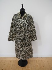 Nylon Regenmantel Grösse M