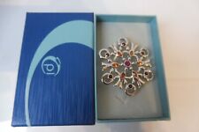 Pierre Lang , sehr schöne Anstecknadel /Brosche , versilbert mit Steinen , 5,3cm