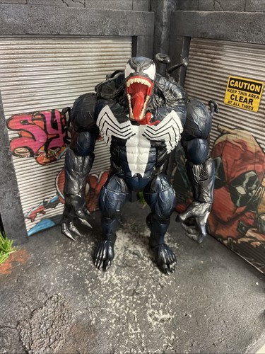 Marvel legends monster venom - marvel,