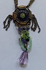 Ausgefallenes Collier des