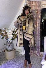 Pelzmantel Nerzmantel Nerzjacke mit Kapuze Mink Fur coat pelliccia visone Vison