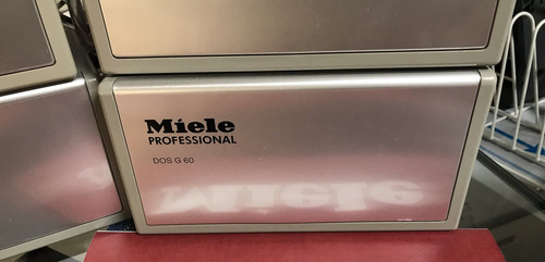 Miele dos 60 - miele,