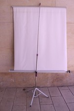 MW Blanco Leinwand Stativ ausziehbar - 210 cm Dia Foto Film 120x135 cm DEFEKT