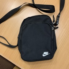 Nike Umhängetasche schwarz