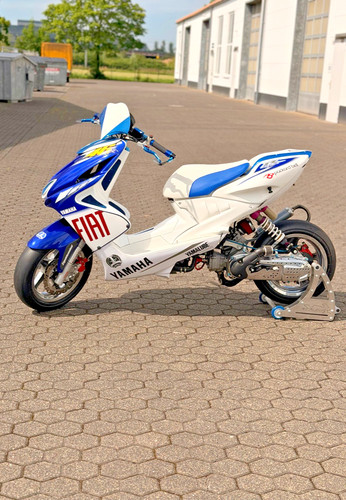 Yamaha aerox mit malossi - yamaha,