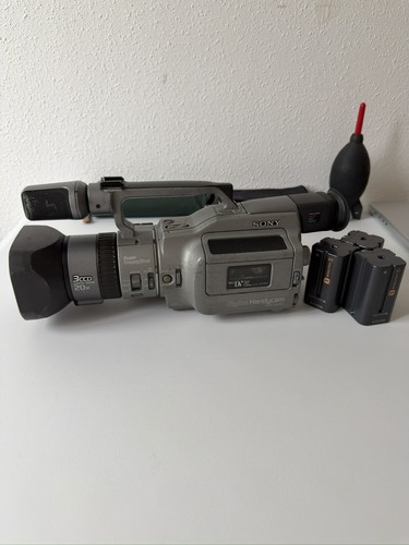 Sony handycam dcr vx1000 - sony,