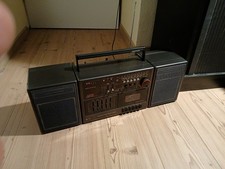 GRUNDIG PARTY CENTER 2300