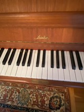 Sauter Klavier  Farbe braun