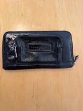 Portemonnaie LONGCHAMP Légende schwarzes Lackleder, gebraucht, guter Zustand