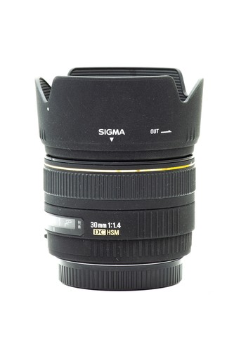 Sigma 30mm wide angle - f/1.4,