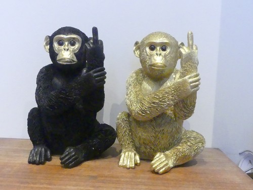 Schimpanse affe sitzend - affe,