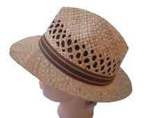 Herrenhut  eleganter Traveller