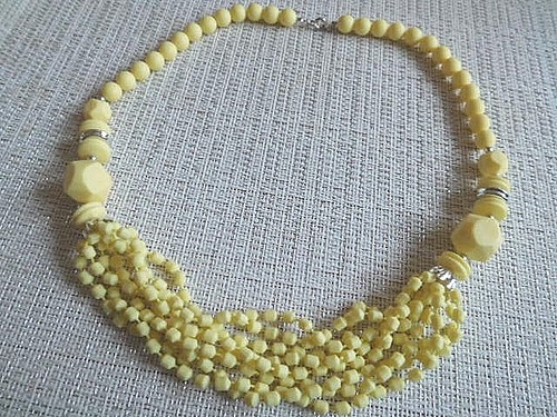 Perlenkette - (04488-04492)),