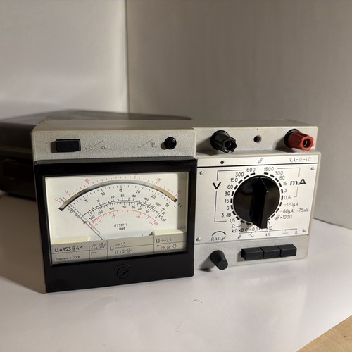 Analog multimeter voltmeter - multimeter,