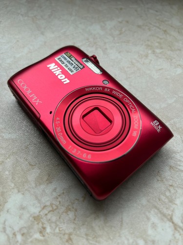 Nikon coolpix s3700 - nikon, rot