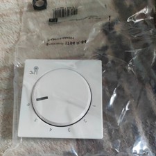 Busch-Jaeger 1794R-84 Zentralscheibe für Raumtemperaturregler studioweiß