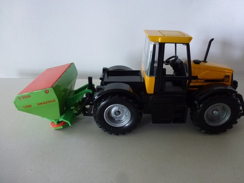 Iku farmer traktor - iku, jcb
