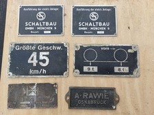 Konvolut Schilder Lok Reisezugwagen u.a.