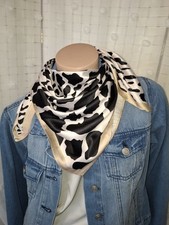 Schal Halstuch Leo seidig leicht Neu Leopardenmuster  NEU