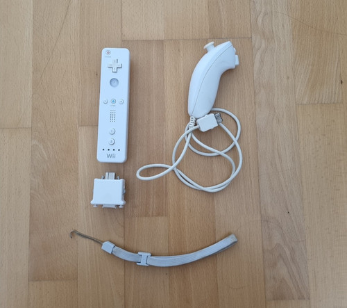 Nintendo wii remote controller - nintendo,