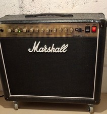 Marshall DSL 40 C    Combo