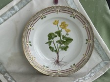 Schöner großer Royal Copenhagen Flora Danica Speise-Teller